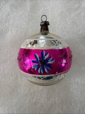 VTG POLAND Hand Painted GLASS CHRISTMAS ORNAMENT Fuchsia Pink FLOWER 3"